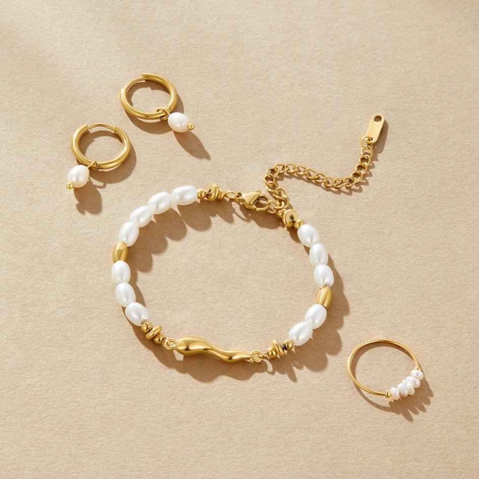 Pulseira Lov de Pérolas de Água Doce