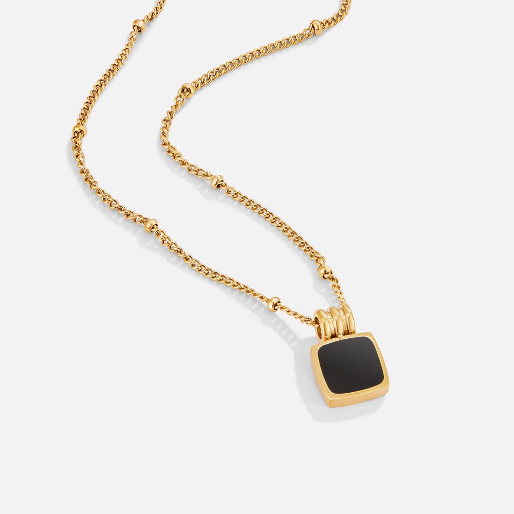 Colar Lucia com Pendente Preto