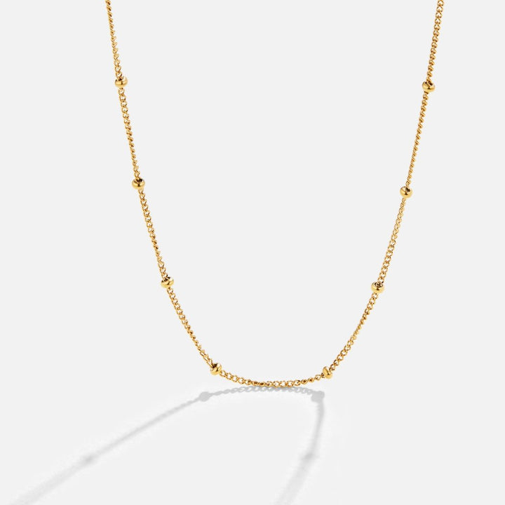 Colar Dourado Elegante Niyah