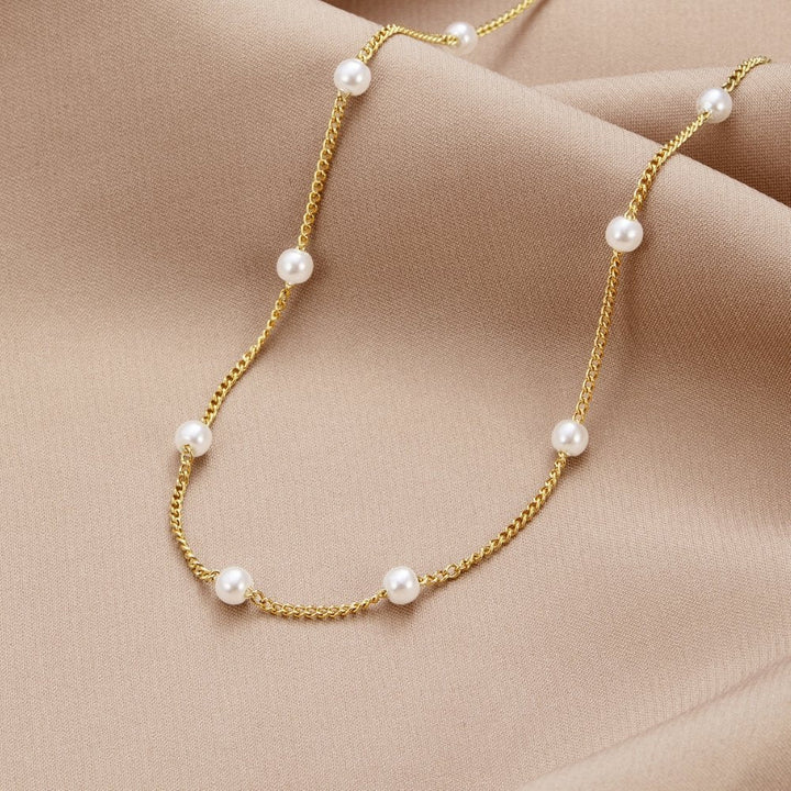 Colar de Pérolas em Ouro Puro