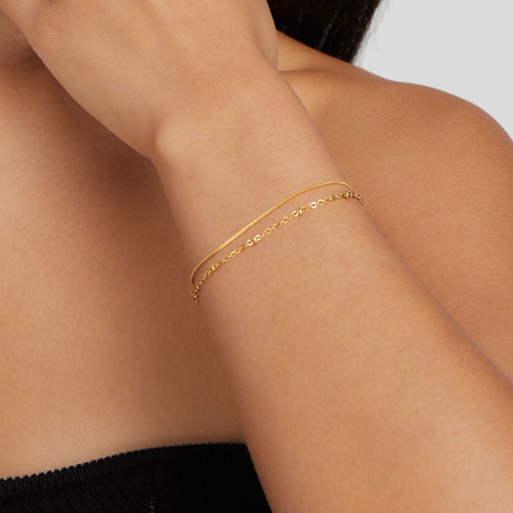 Pulseira Dourada em Camadas Pia
