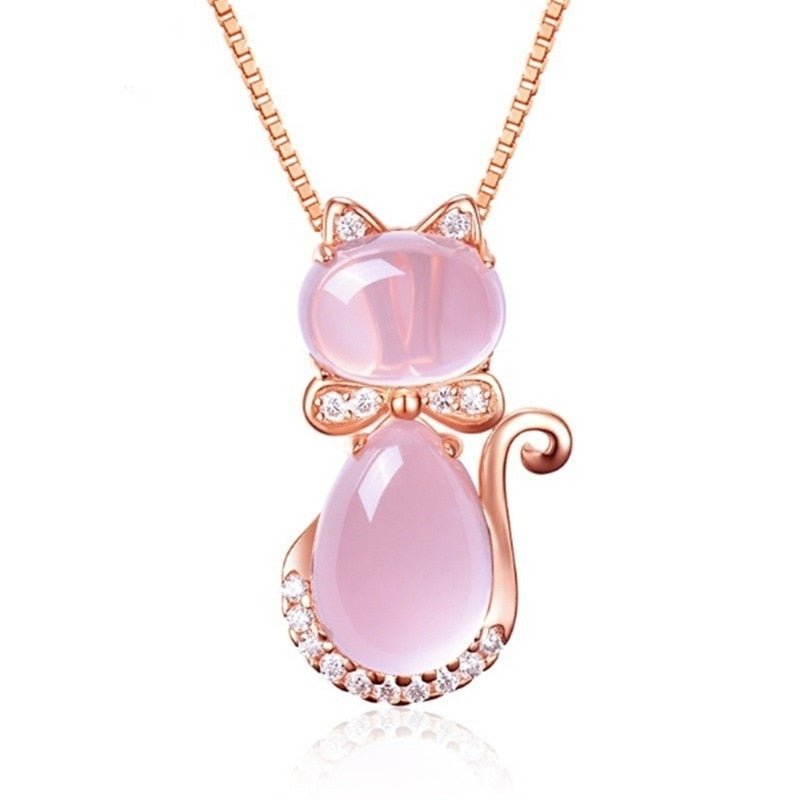 Colar Encantador com Gato, Pedra Rosa e Zircónia
