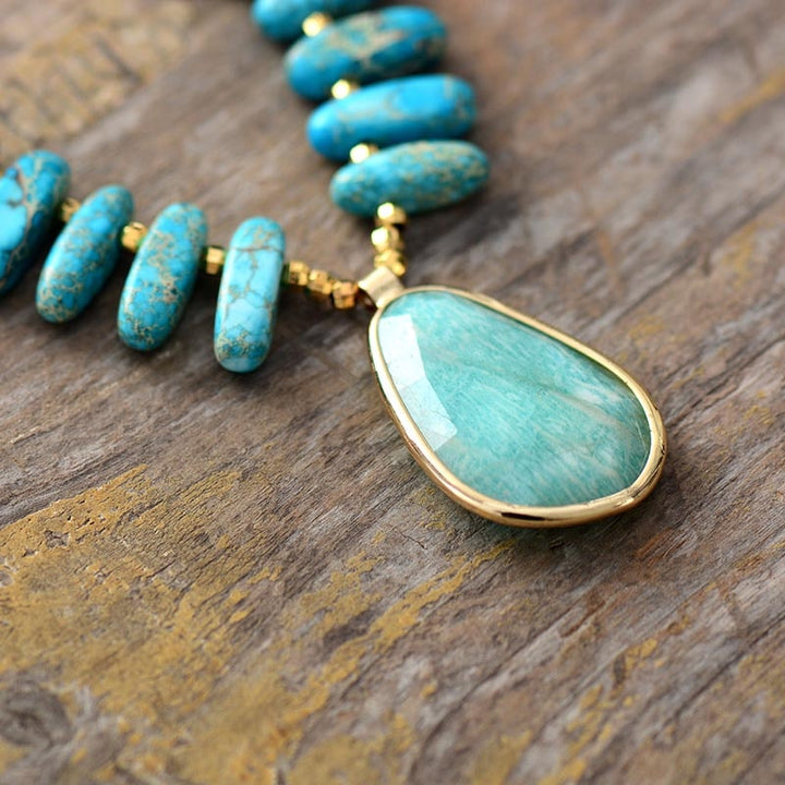 Colar com Pedra Azul Natural