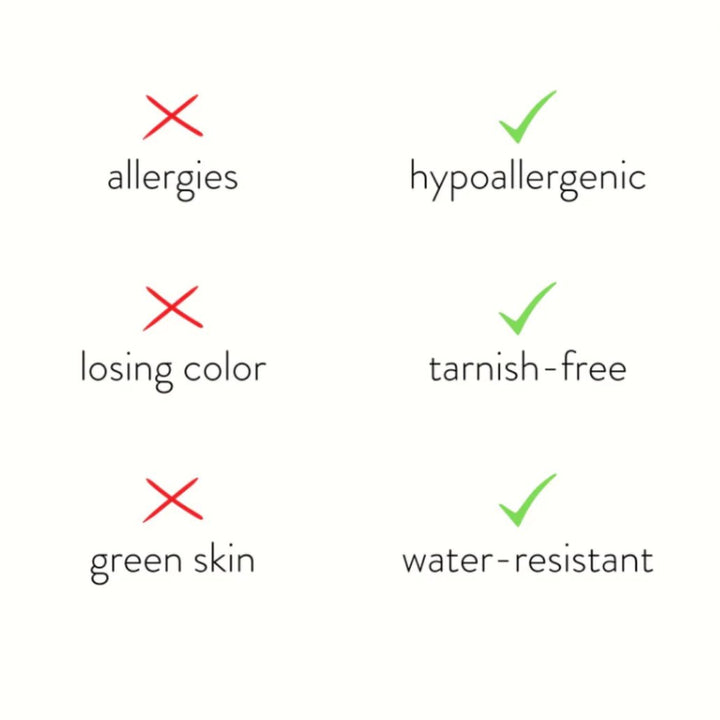Bracelete Rígida Dourada Rina