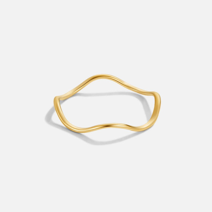Anel Dourado em Camadas Tina