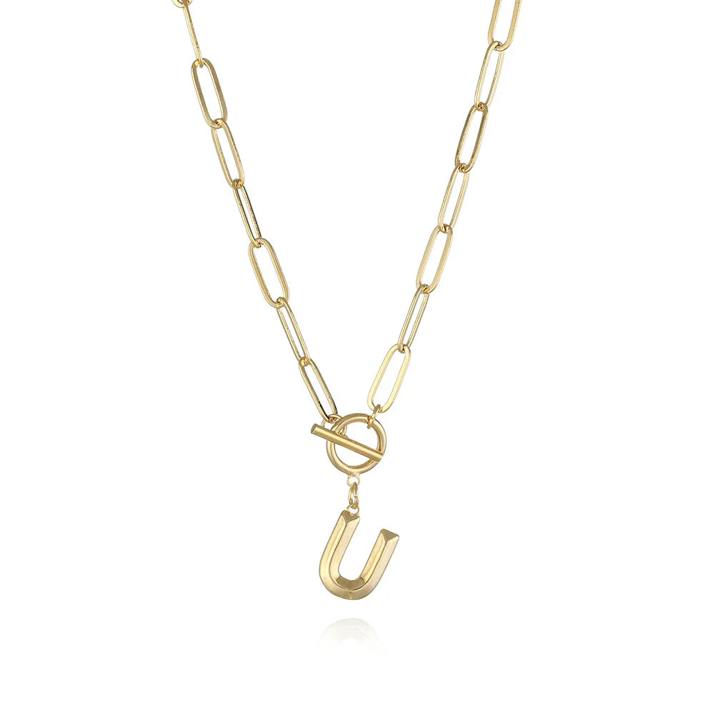 Colar com Inicial A–Z e Corrente Paperclip