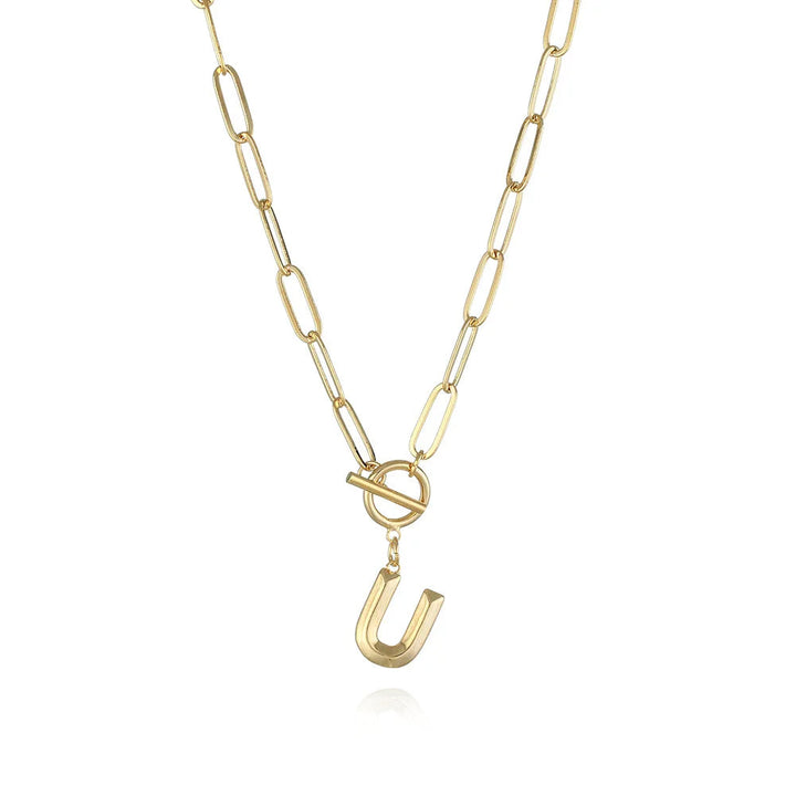 Colar com Inicial A–Z e Corrente Paperclip