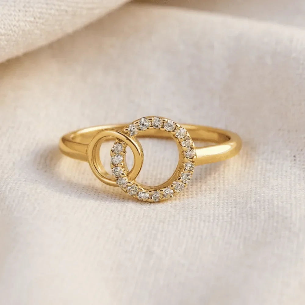 Anel Dourado Para a Minha Irmã – Para Sempre Nós