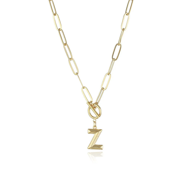 Colar com Inicial A–Z e Corrente Paperclip